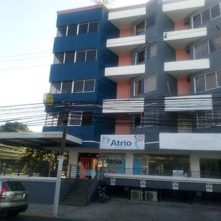 Apartahotel Jardines Metropolitanos Santiago De Los Caballeros Bagian luar foto