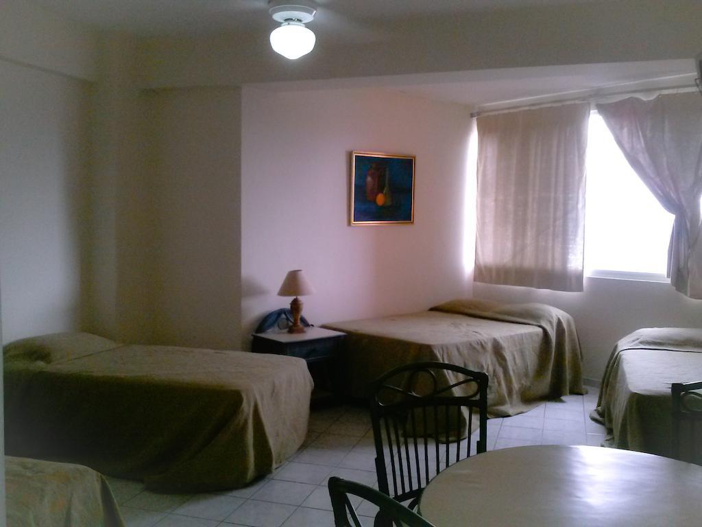 Apartahotel Jardines Metropolitanos Santiago De Los Caballeros Bagian luar foto