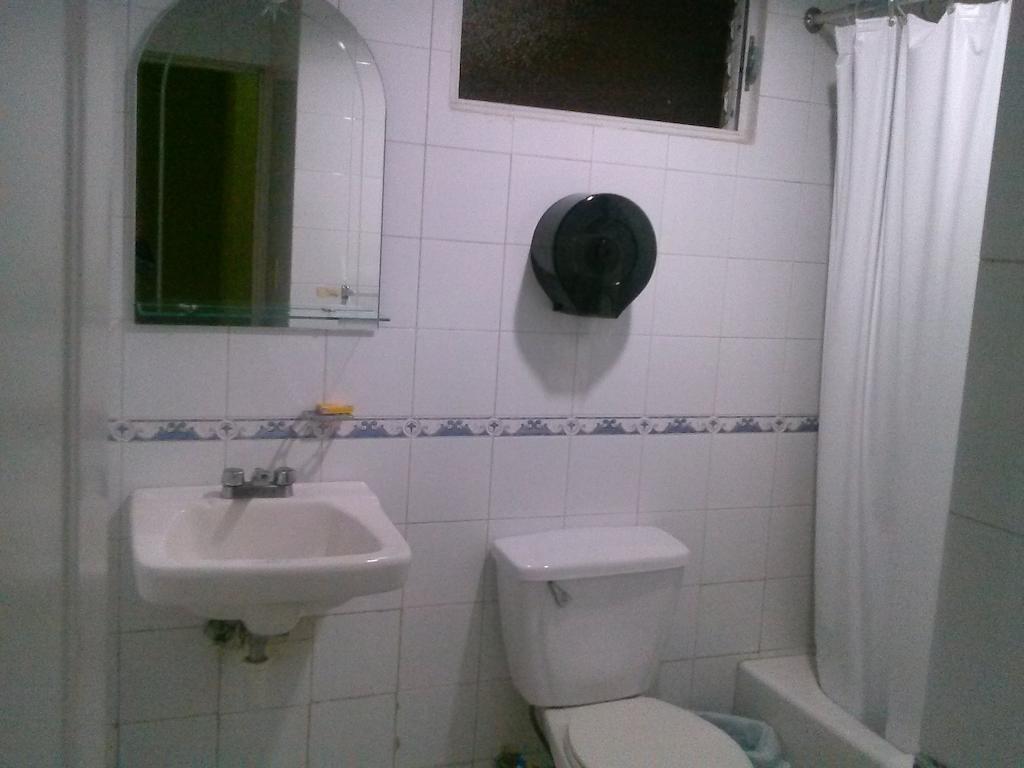 Apartahotel Jardines Metropolitanos Santiago De Los Caballeros Ruang foto