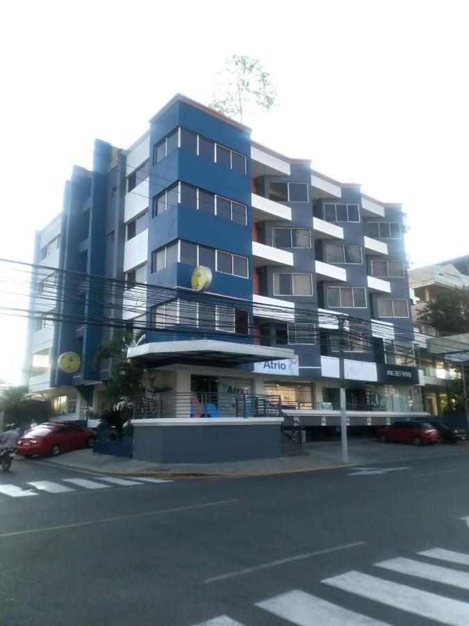 Apartahotel Jardines Metropolitanos Santiago De Los Caballeros Bagian luar foto